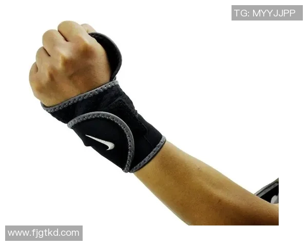 羽毛球装备选购指南：如何选择适合的护腕提升运动表现