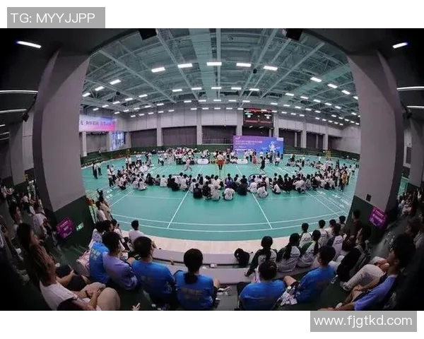 深圳羽毛球队荣登羽毛球状态排行榜首位引领全国竞技风潮