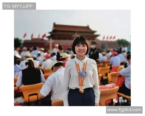 黄娜专访：从青涩球员到篮球女神的成长之路回顾与展望